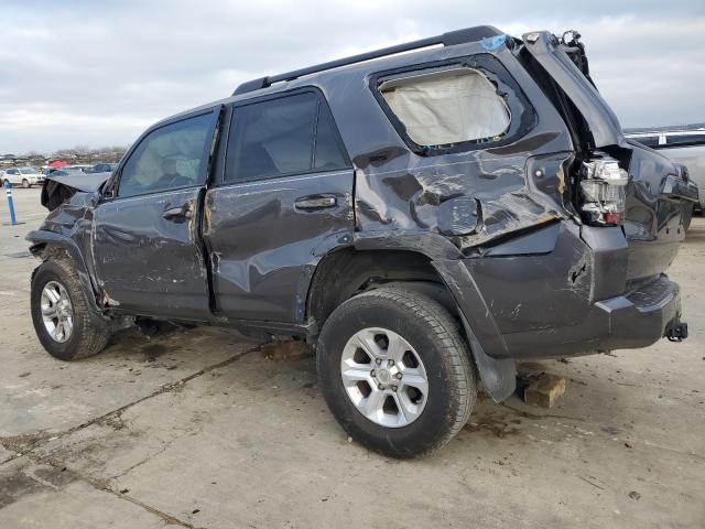 JTEZU5JRXJ5187656 - 2018 TOYOTA 4RUNNER SR5 GRAY photo 2