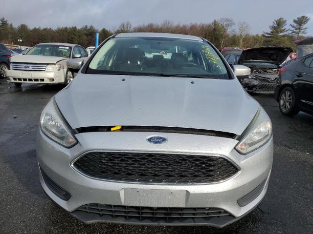 1FADP3F23HL273876 - 2017 FORD FOCUS SE SILVER photo 5