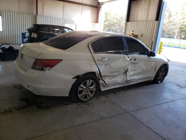 1HGCP26458A165712 - 2008 HONDA ACCORD LXP WHITE photo 3