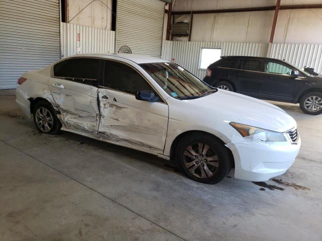 1HGCP26458A165712 - 2008 HONDA ACCORD LXP WHITE photo 4