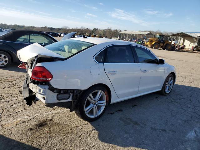 1VWBT7A34EC108495 - 2014 VOLKSWAGEN PASSAT SE WHITE photo 3