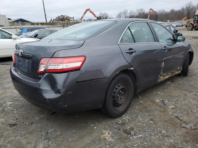 4T1BF3EK0BU641885 - 2011 TOYOTA CAMRY BASE GRAY photo 3