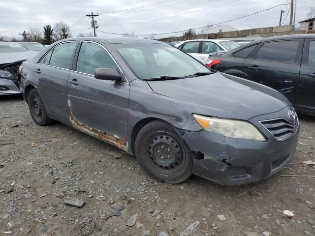 4T1BF3EK0BU641885 - 2011 TOYOTA CAMRY BASE GRAY photo 4