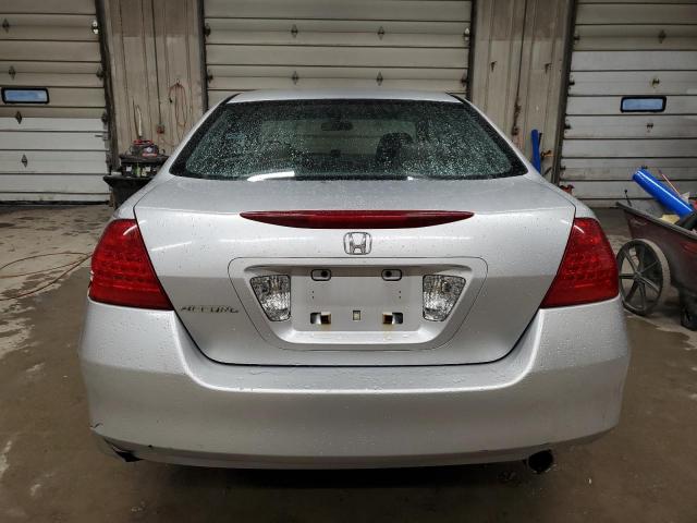 1HGCM56346A107864 - 2006 HONDA ACCORD SE SILVER photo 6