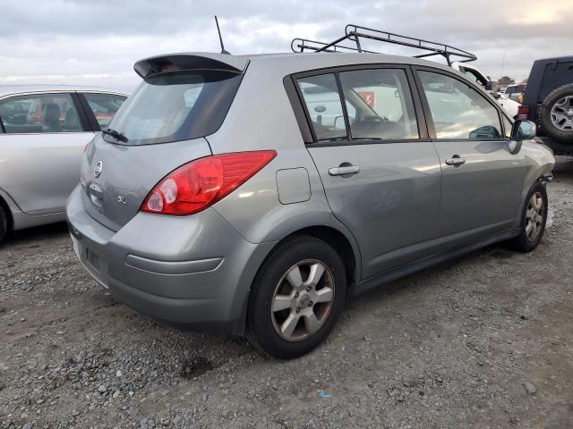 3N1BC13EX8L418550 - 2008 NISSAN VERSA S GRAY photo 3