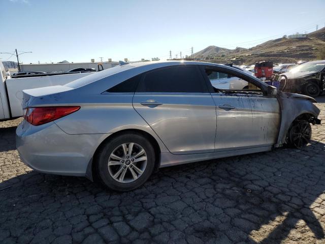 5NPEB4AC9CH434845 - 2012 HYUNDAI SONATA GLS BURN photo 3