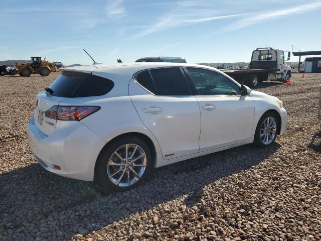 JTHKD5BH7D2126362 - 2013 LEXUS CT 200 WHITE photo 3