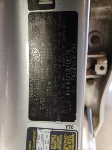 KNAFK4A67E5195178 - 2014 KIA FORTE LX SILVER photo 13