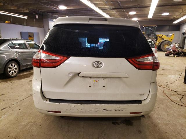 5TDYK3DC0FS534642 - 2015 TOYOTA SIENNA XLE WHITE photo 6