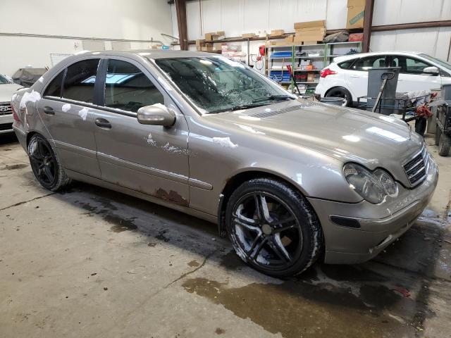 WDBRF81J14F521855 - 2004 MERCEDES-BENZ C 240 4MATIC SILVER photo 4