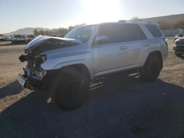 JTEBU5JR3J5587138 - 2018 TOYOTA 4RUNNER SR5/SR5 PREMIUM 银色 照片 1