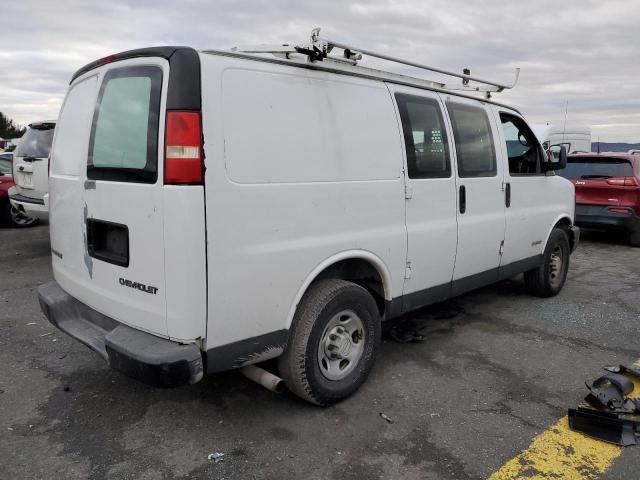 1GCGG25V951255001 - 2005 CHEVROLET EXPRESS G2 WHITE photo 3