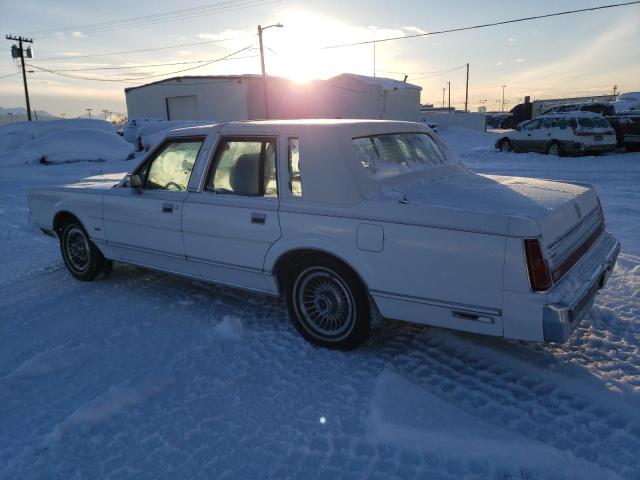 1LNBM81F9JY634730 - 1988 LINCOLN TOWN CAR WHITE photo 2