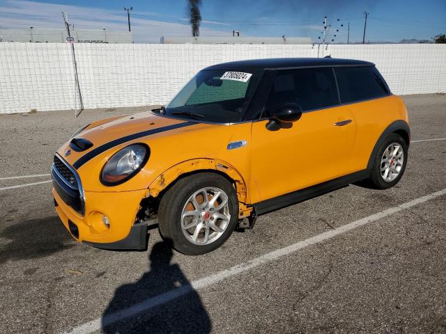 WMWXP7C52F2A40667 - 2015 MINI COOPER S ORANGE photo 1