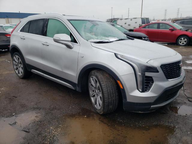 1GYFZDR49NF115708 - 2022 CADILLAC XT4 PREMIUM LUXURY SILVER photo 4