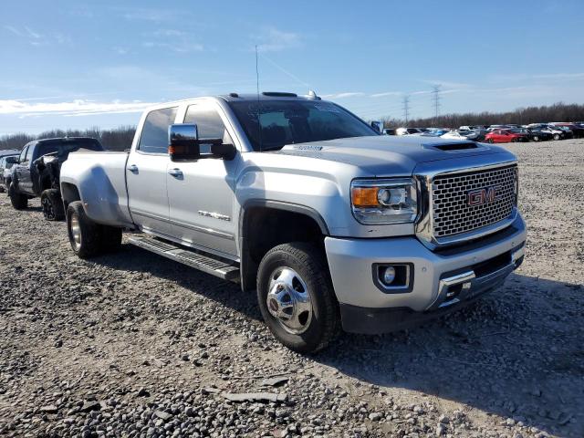 1GT42YEY2HF234383 - 2017 GMC SIERRA K3500 DENALI SILVER photo 4