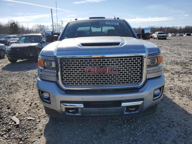 1GT42YEY2HF234383 - 2017 GMC SIERRA K3500 DENALI SILVER photo 5