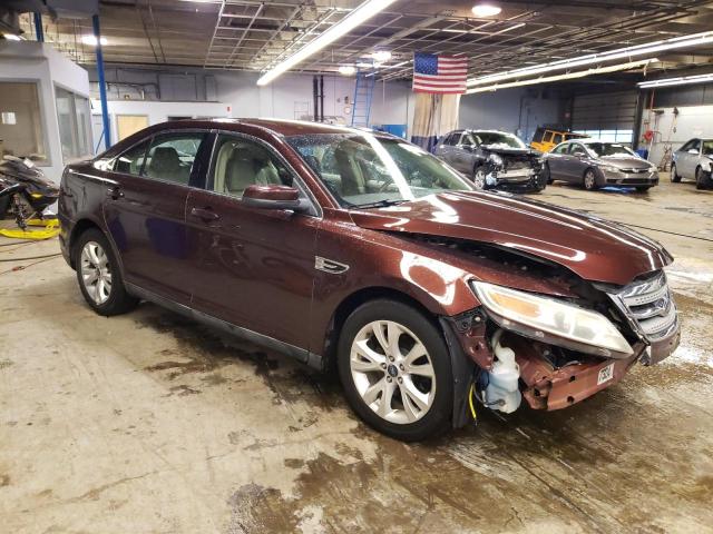 1FAHP2EW4AG138162 - 2010 FORD TAURUS SEL BURGUNDY photo 4