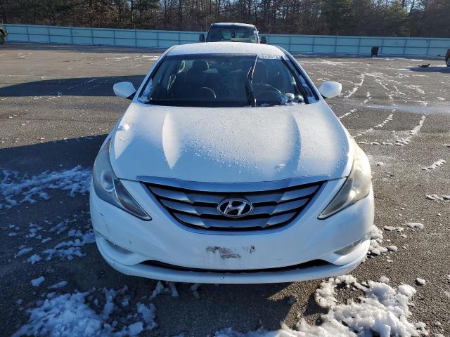 5NPEC4AC0DH728200 - 2013 HYUNDAI SONATA SE WHITE photo 5