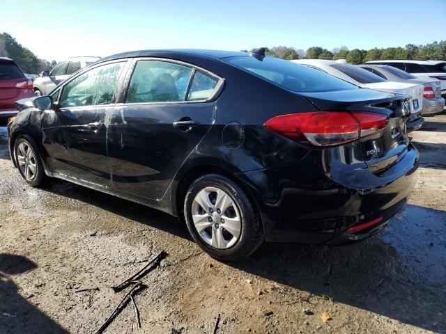 3KPFK4A73HE117128 - 2017 KIA FORTE LX BLACK photo 2