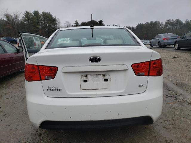 KNAFU4A29A5843492 - 2010 KIA FORTE EX WHITE photo 6