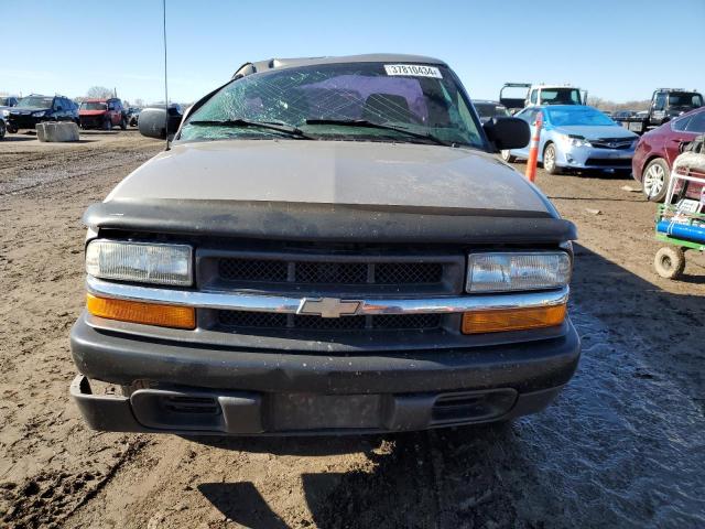 1GCCS145028120792 - 2002 CHEVROLET S TRUCK S10 GRAY photo 5