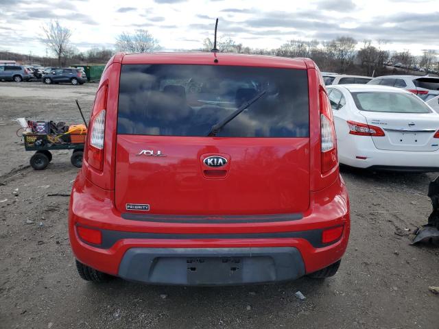 KNDJT2A59D7634549 - 2013 KIA SOUL RED photo 6