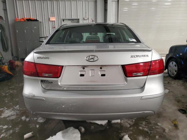 5NPEU46CX9H506213 - 2009 HYUNDAI SONATA SE SILVER photo 6