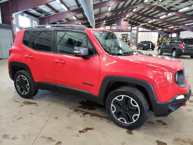 ZACCJBCT3FPC15547 - 2015 JEEP RENEGADE TRAILHAWK RED photo 4