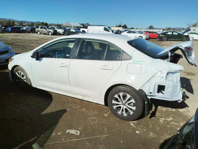 JTDEAMDEXN3010203 - 2022 TOYOTA COROLLA LE WHITE photo 2