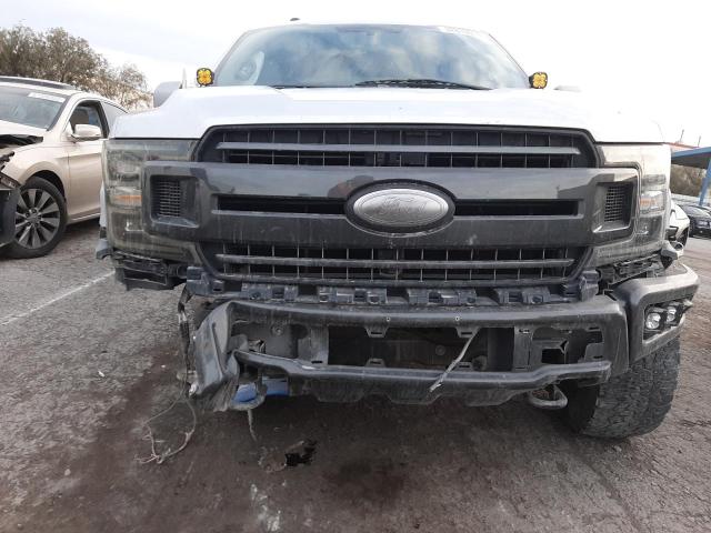 1FTEW1E58JKC85888 - 2018 FORD F150 SUPERCREW SILVER photo 5