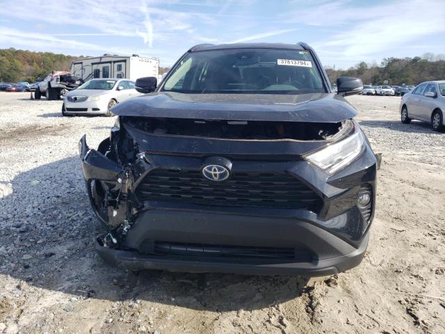 4T3RWRFV3MU047974 - 2021 TOYOTA RAV4 XLE BLACK photo 5