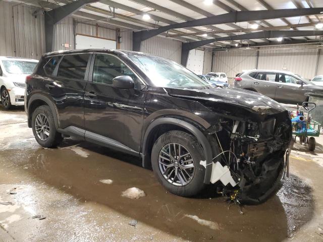 5N1AT3AB6MC837431 - 2021 NISSAN ROGUE S BLACK photo 4