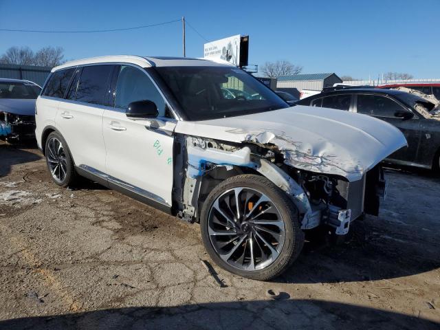 5LM5J7XC1PGL09059 - 2023 LINCOLN AVIATOR RESERVE WHITE photo 4