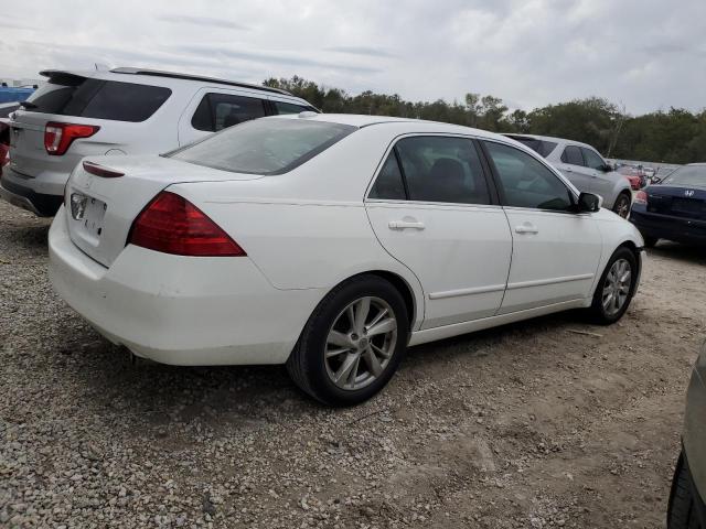 1HGCM66546A027701 - 2006 HONDA ACCORD EX WHITE photo 3