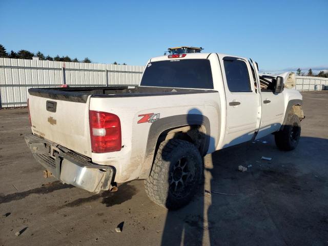 3GCPKSE33BG278591 - 2011 CHEVROLET SILVERADO K1500 LT WHITE photo 3