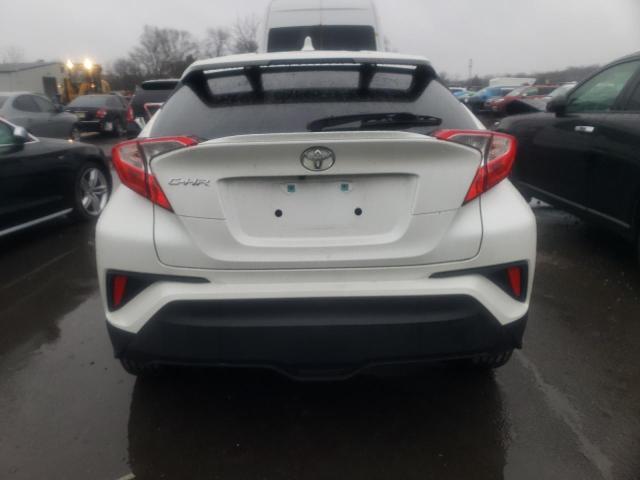 NMTKHMBX0KR083236 - 2019 TOYOTA C-HR XLE WHITE photo 6