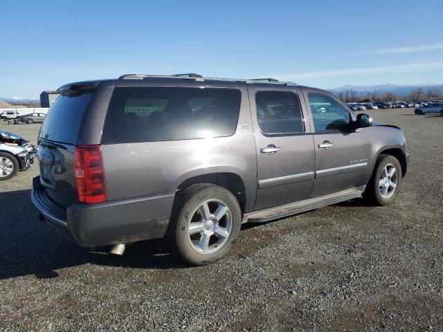 1GNSKKE38BR257432 - 2011 CHEVROLET SUBURBAN K1500 LTZ GRAY photo 3