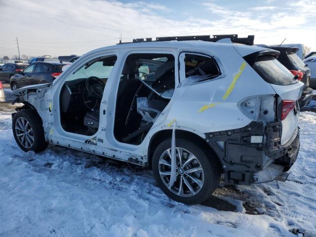 5UXTR9C55JLC81406 - 2018 BMW X3 XDRIVE30I WHITE photo 2