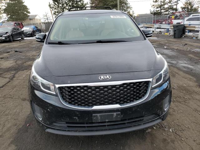 KNDMB5C10H6324166 - 2017 KIA SEDONA LX BLACK photo 5