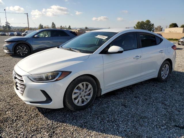 5NPD74LF4JH241178 - 2018 HYUNDAI ELANTRA SE WHITE photo 1