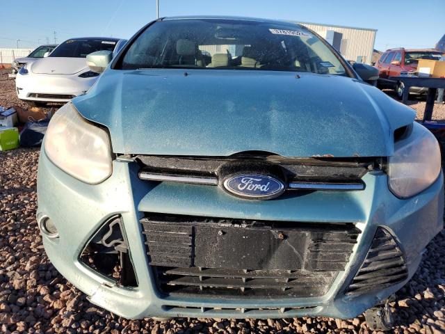 1FAHP3M21CL123309 - 2012 FORD FOCUS SEL BLUE photo 5