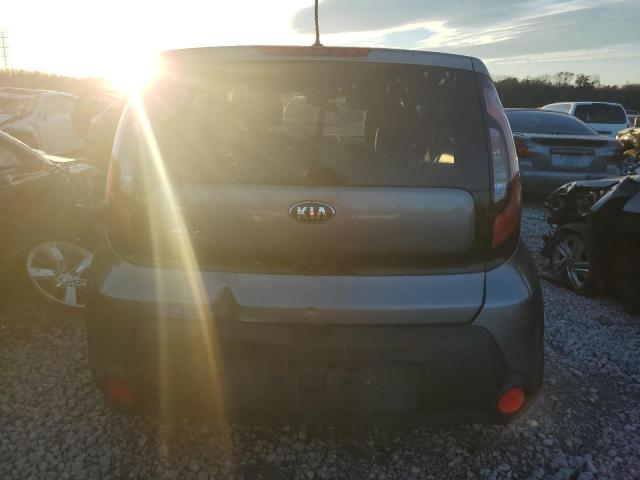 KNDJN2A22G7326904 - 2016 KIA SOUL GRAY photo 6