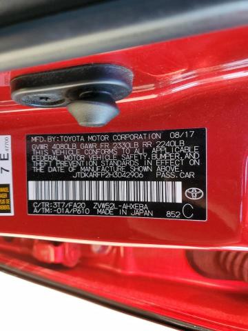 JTDKARFP2H3042906 - 2017 TOYOTA PRIUS PRIM 红色 照片 12