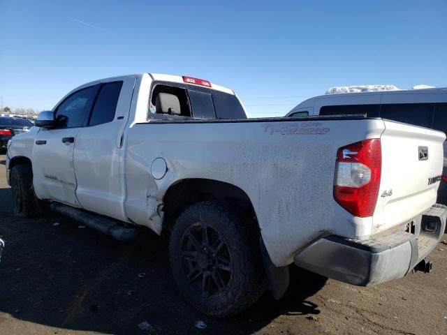 5TFUW5F19HX644726 - 2017 TOYOTA TUNDRA DOUBLE CAB SR/SR5 WHITE photo 2