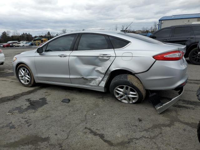 1FA6P0H74E5365496 - 2014 FORD FUSION SE SILVER photo 2