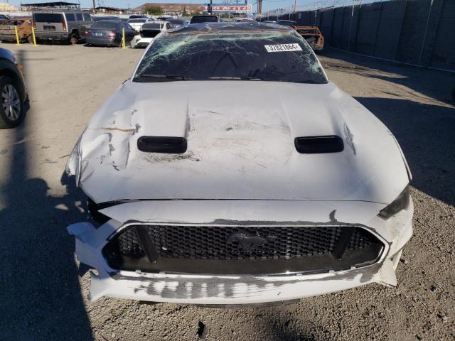 1FA6P8CF2L5114115 - 2020 FORD MUSTANG GT WHITE photo 5