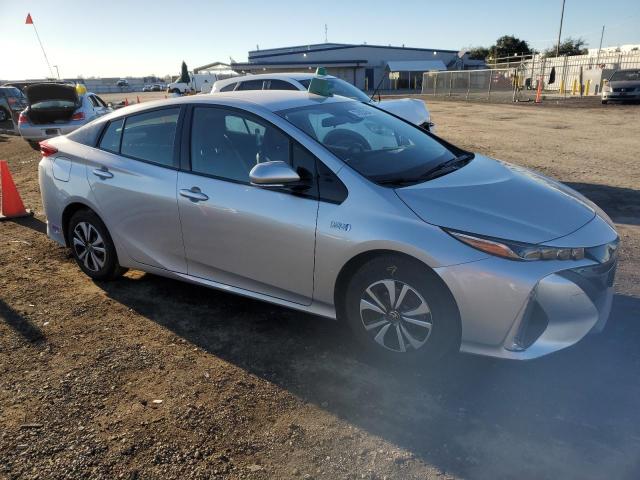 JTDKARFP6H3059370 - 2017 TOYOTA PRIUS PRIM 灰色 照片 4