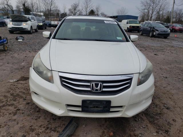 1HGCP3F87BA009574 - 2011 HONDA ACCORD EXL WHITE photo 5