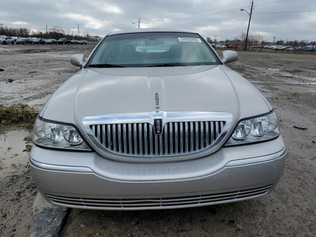 1LNHM82V37Y629757 - 2007 LINCOLN TOWN CAR S SILVER photo 5